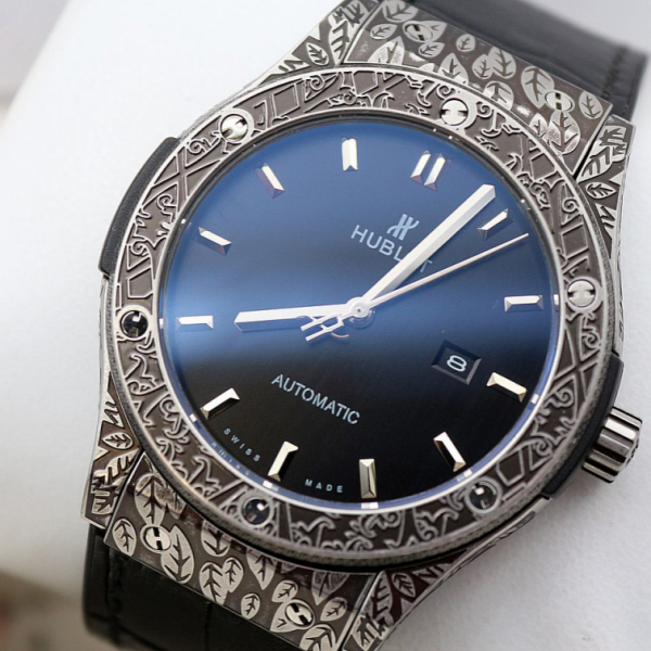 HUBLOT Classic fusion fuente (код 417-01)