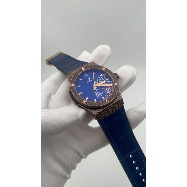 HUBLOT Classic fusion fuente (код 408-02)
