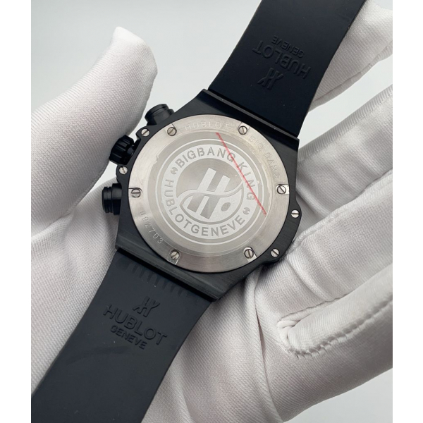 HUBLOT Big Bang (825)