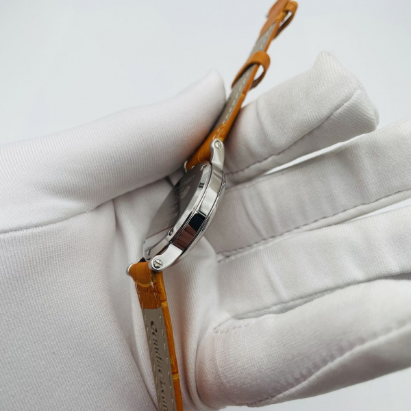 Cartier (код 370)