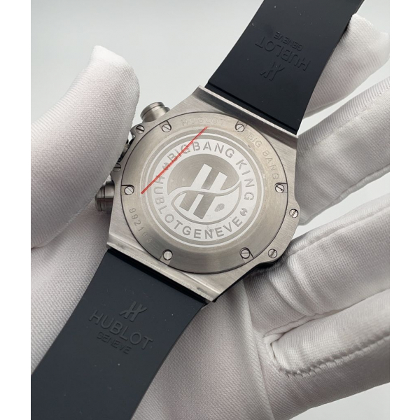 HUBLOT Big Bang (825-01)