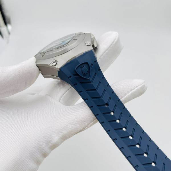 Tonino Lamborghini (код 002)
