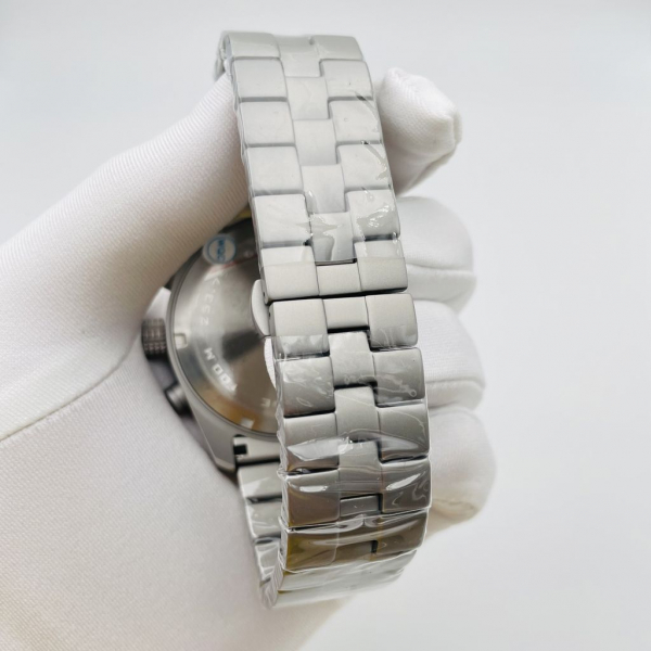 Porsche Design (код 061)