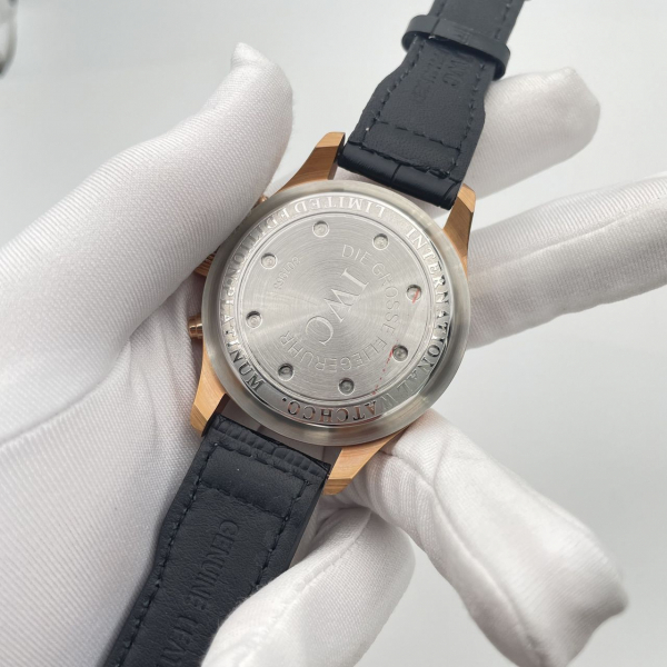 IWC Schaffhausen (код 135)