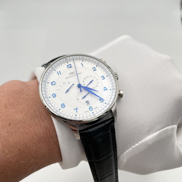 IWC Schaffhausen (код 139)