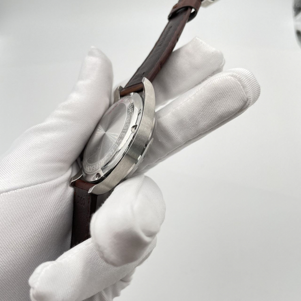 IWC Schaffhausen (код 141)