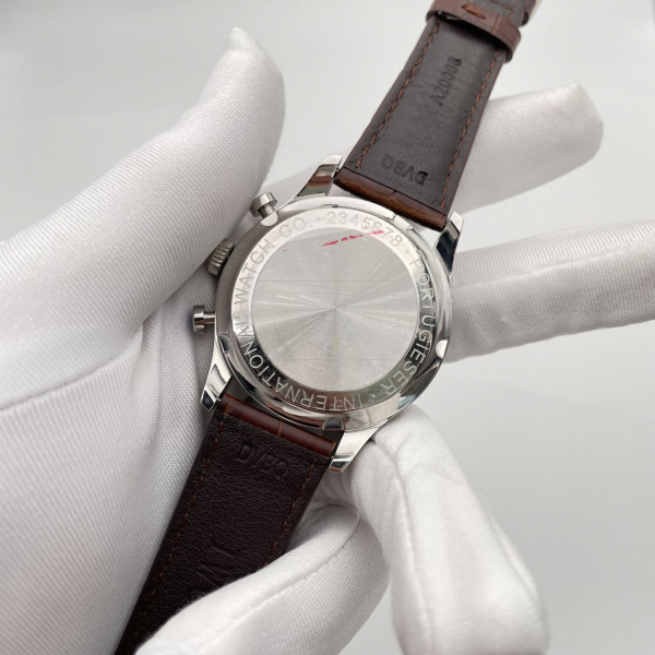 IWC Schaffhausen (код 141)