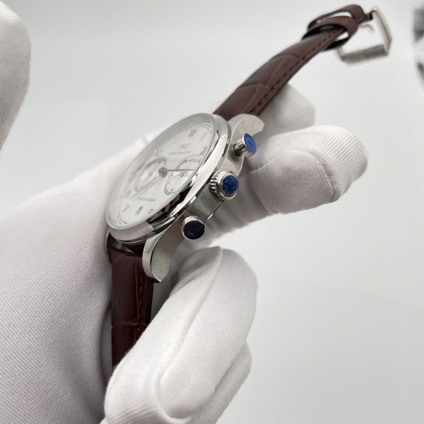 IWC Schaffhausen (код 141)
