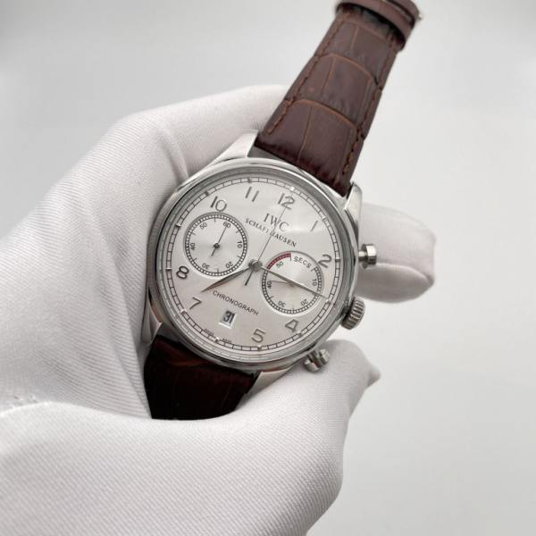 IWC Schaffhausen (код 141)