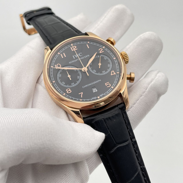 IWC Schaffhausen (код 142)