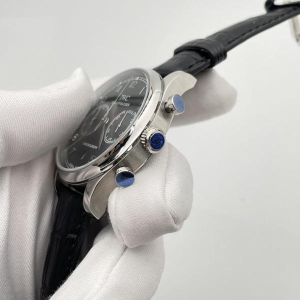 IWC Schaffhausen (код 145)