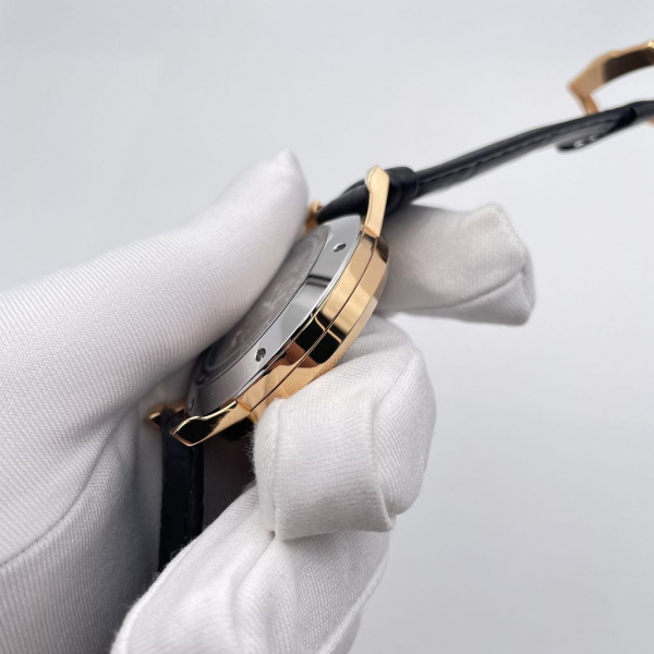Piaget (код 061)