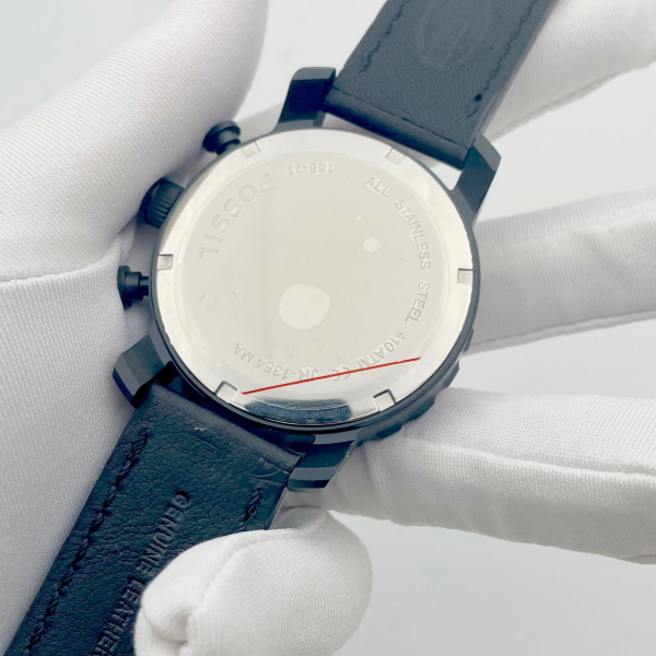 FOSSIL (код 002)