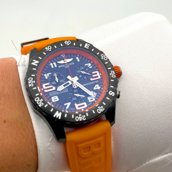 Breitling Endurance Pro (код 750)