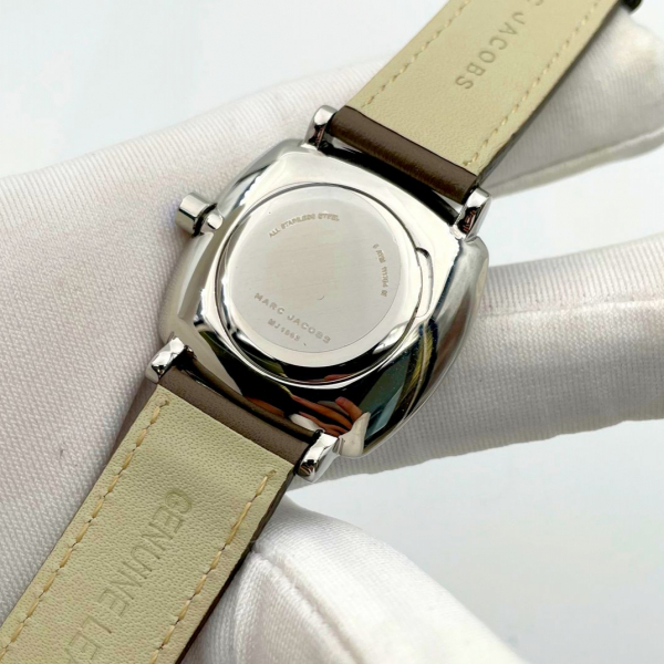 Marc by Marc Jacobs Mandy (код 752)