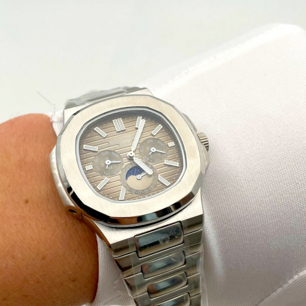 Patek Philippe Men Nautilus (код 440)