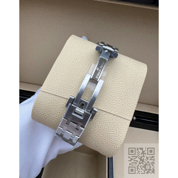 Audemars Piguet Royal Oak Lady (код 373)
