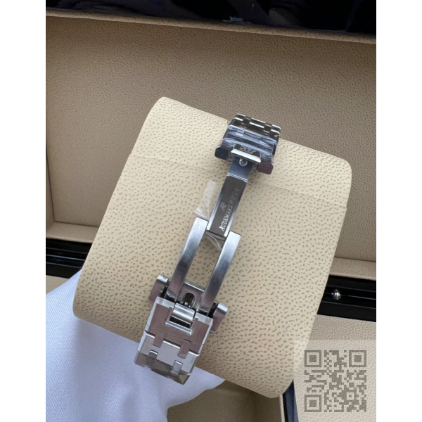 Audemars Piguet Royal Oak Lady (код 377)