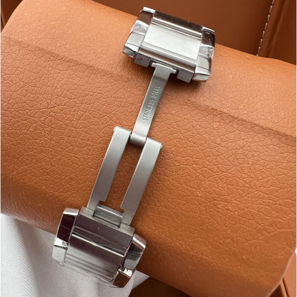 Cartier Tank (код 372)