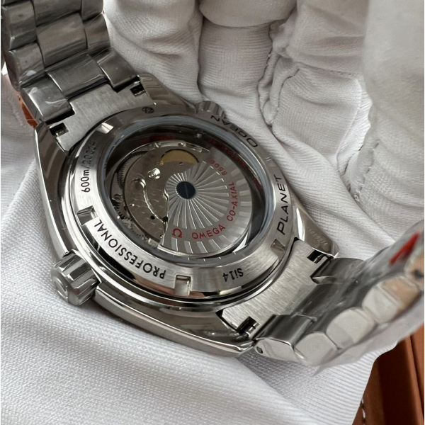 Omega Seamaster Planet Ocean 600m Co-Axial James Bond Skyfall (код 340)
