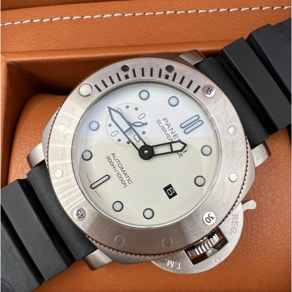 PANERAI Luminor Submersible (код 180)