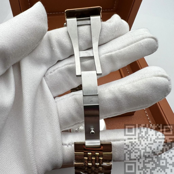 Rado Captain Cook (код 826)