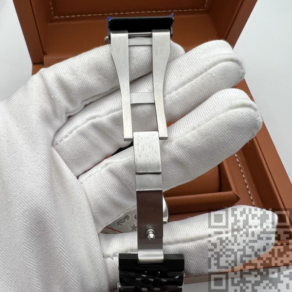 Rado Captain Cook (код 831)
