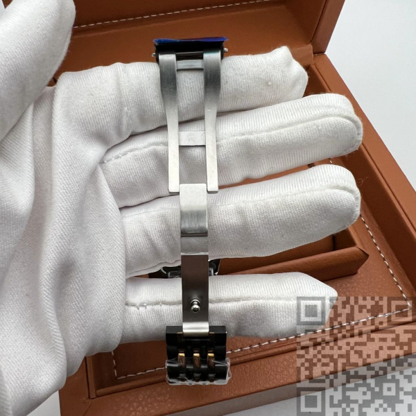 Rado Captain Cook (код 847)