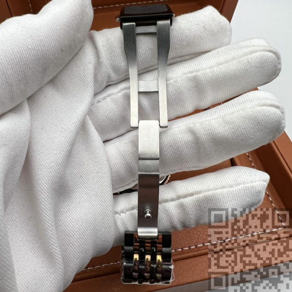 Rado Captain Cook (код 850)