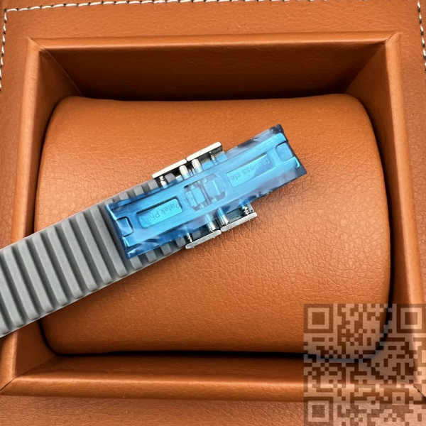 Patek Philippe Nautilus Lady (код 370)