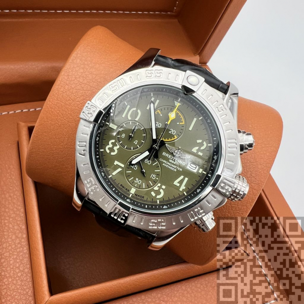 Breitling Super Avenger (код 808)