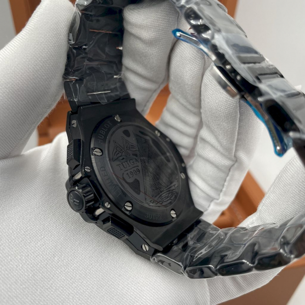HUBLOT Big Bang Chronograph (818)