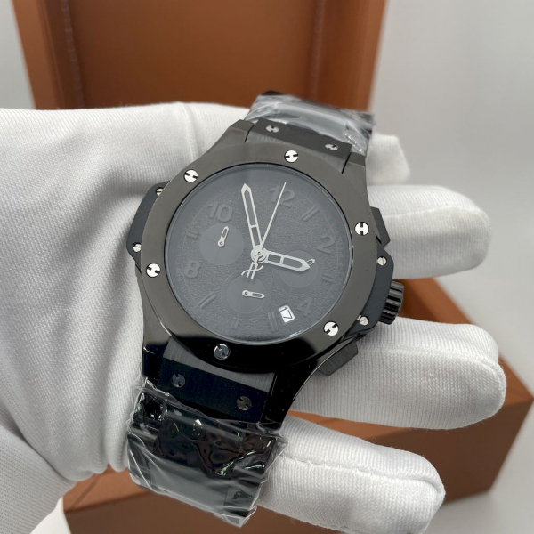 HUBLOT Big Bang Chronograph (819)