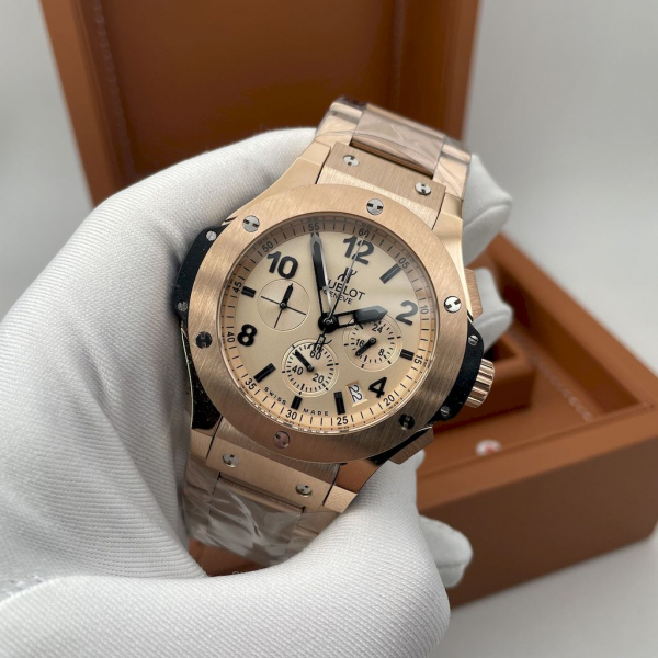 HUBLOT Big Bang Chronograph (820)