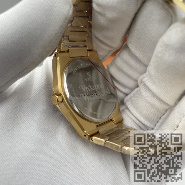 Vivienne Westwood (код 882)