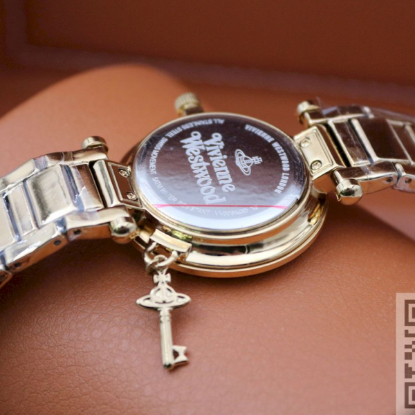 Vivienne Westwood (код 897)