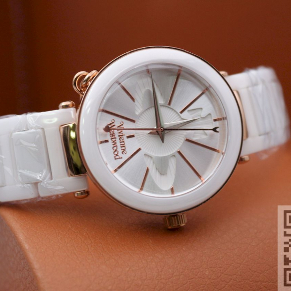 Vivienne Westwood (код 900)