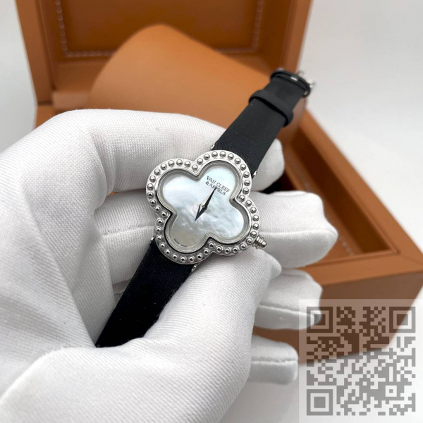 Van Cleef & Arpels (код 008)