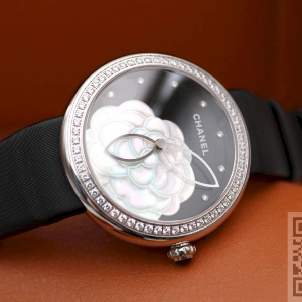 CHANEL Mademoiselle (код 032)