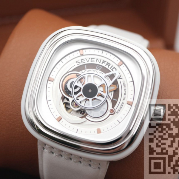 SEVENFRIDAY (код 1015)