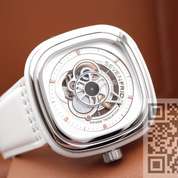 SEVENFRIDAY (код 1015)