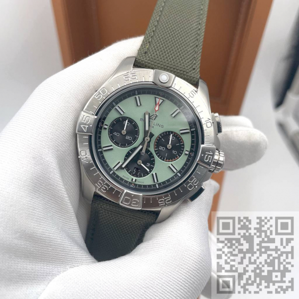 Breitling Avenger B01 Chronograph 44 (код 1371)