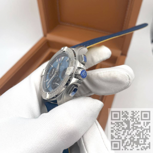 Breitling Avenger B01 Chronograph 44 (код 1372)