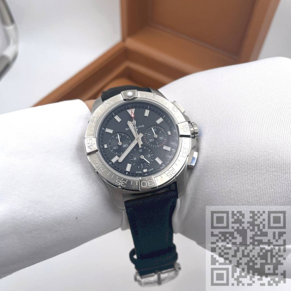 Breitling Avenger B01 Chronograph 44 (код 1373)