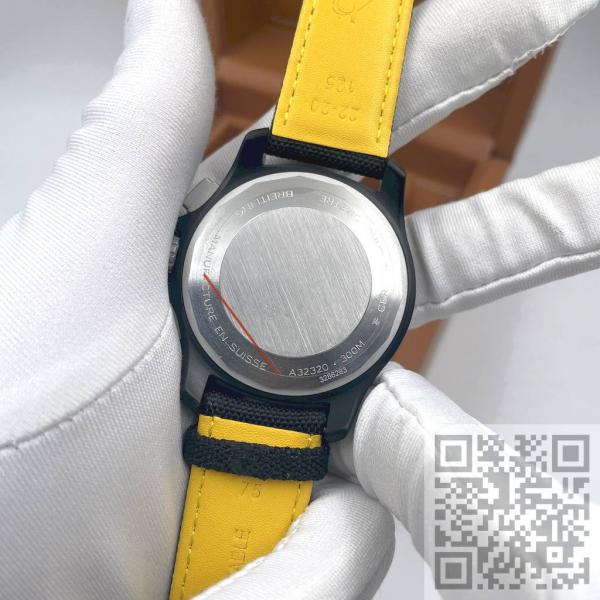 Breitling Avenger B01 Chronograph 44 Night Mission (код 1393)