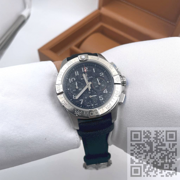 Breitling Avenger B01 Chronograph 44 Night Mission (код 1395)