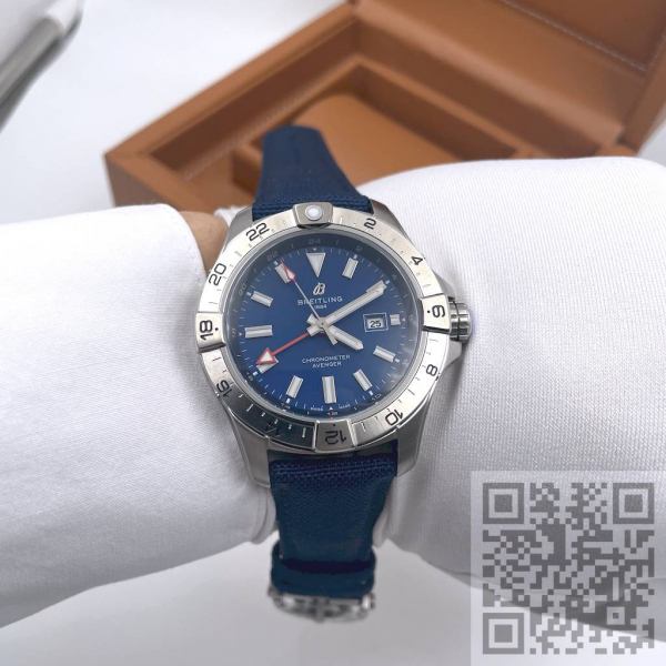 Breitling Avenger Automatic GMT 44 (код 1403)