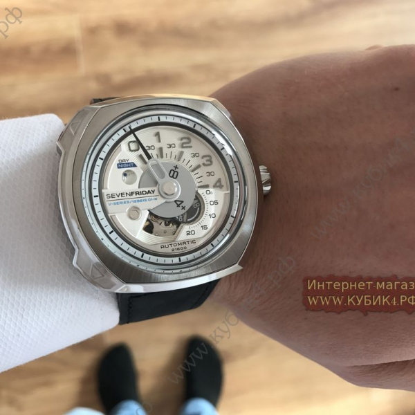 SEVENFRIDAY (код 030)