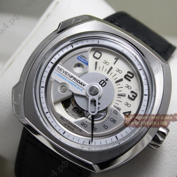 SEVENFRIDAY (код 030)