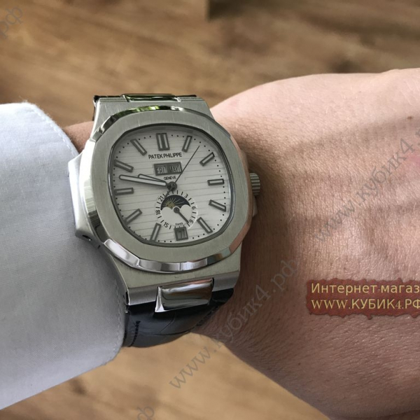 Patek Philippe Men Nautilus (код 243)